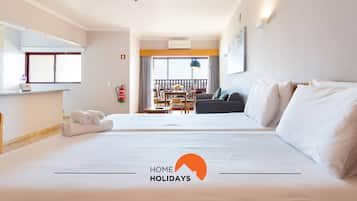 Iron/ironing board, free WiFi, bed sheets