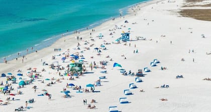 Waterfront KEY home w/ Pool, HotTub, mins to beach