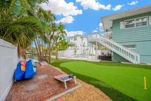 Property grounds - Waterfront KEY home w/ Pool, HotTub, mins to beach (Siesta Key)