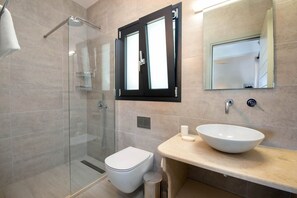 Shower, hair dryer, towels - Tranquil retreat: Villa Gionis near Loggos, Paxos. (Loggos)