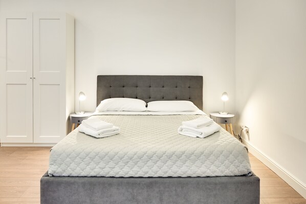 1 bedroom, WiFi, bed sheets