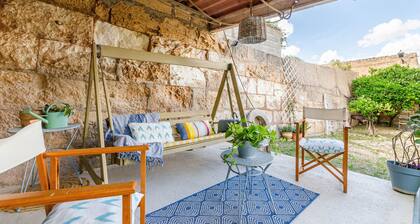 YourHouse Cas Forner