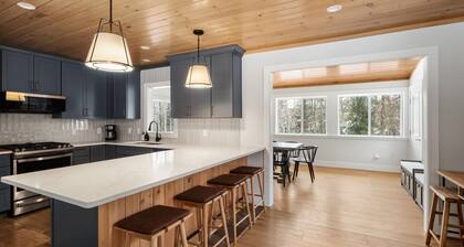 Remodeled Ski Home - Private Inground Pool - Game Room - Fire Pit