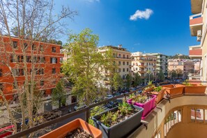 Property grounds - Modern 2BR apartment in vibrant Prati neighborhood (Roma)