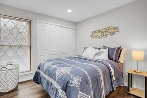 3 Schlafzimmer, Bügeleisen/Bügelbrett, kostenloses WLAN, Bettwäsche