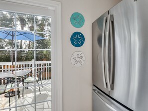 Interior - Peaceful Beach Vacation, Heated Pool Access, Walk to Restaurants & More! (Tybee Island)