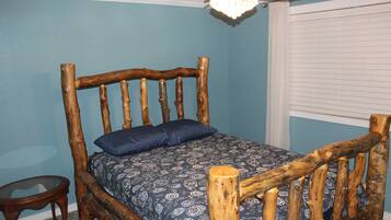 4 bedrooms, free WiFi, bed sheets