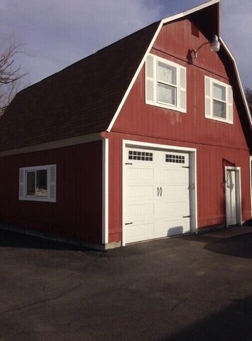 The Barn