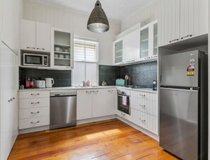 Fridge, microwave, oven, dishwasher - Ascot Vintage 4BR Queenslander w/ Mall at Doorstep (Ascot)