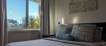 Peaceful Beach Home Fully Equipped!