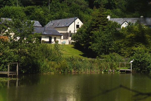 Exterior - Royd Cottage at Lower Aylescott (West Down)