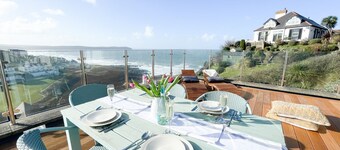 2 Gull Rock, 2 bedroom apartment with sea views in Woolacombe