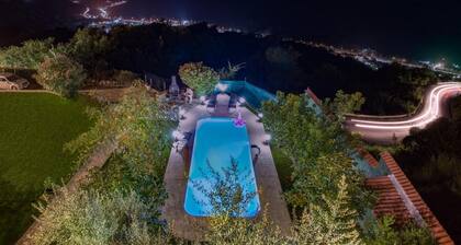 Villa Marco Polo With Swimming Pool