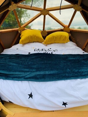 1 soverom, wi-fi (inkludert) og sengetøy