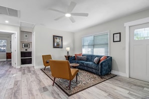 Casa (1449 Braman Ave) | Fachada
