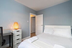 Apartment | 2 bedrooms, Internet