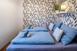 1 chambre, fer et planche à repasser, Wi-Fi gratuit, draps fournis