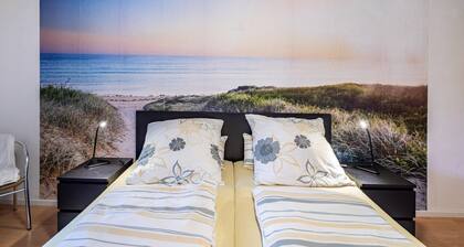 Apartment "Waldeckchen" with Private Terrace & Wi-Fi