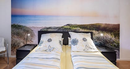 Apartment "Waldeckchen" with Private Terrace & Wi-Fi