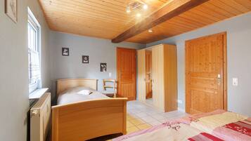 1 Schlafzimmer, Bügeleisen/Bügelbrett, kostenloses WLAN, Bettwäsche