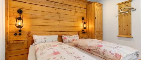 2 chambres, accĂšs au Wi-Fi (inclus), literie fournie