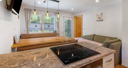 Apartment 'Ferienwohnung 1' with Mountain View, Shared Terrace and Wi-Fi