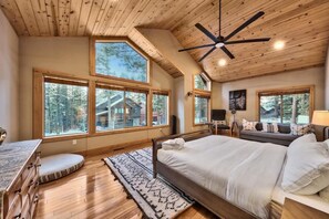 4 habitaciones, tabla de planchar con plancha y cuna de viaje