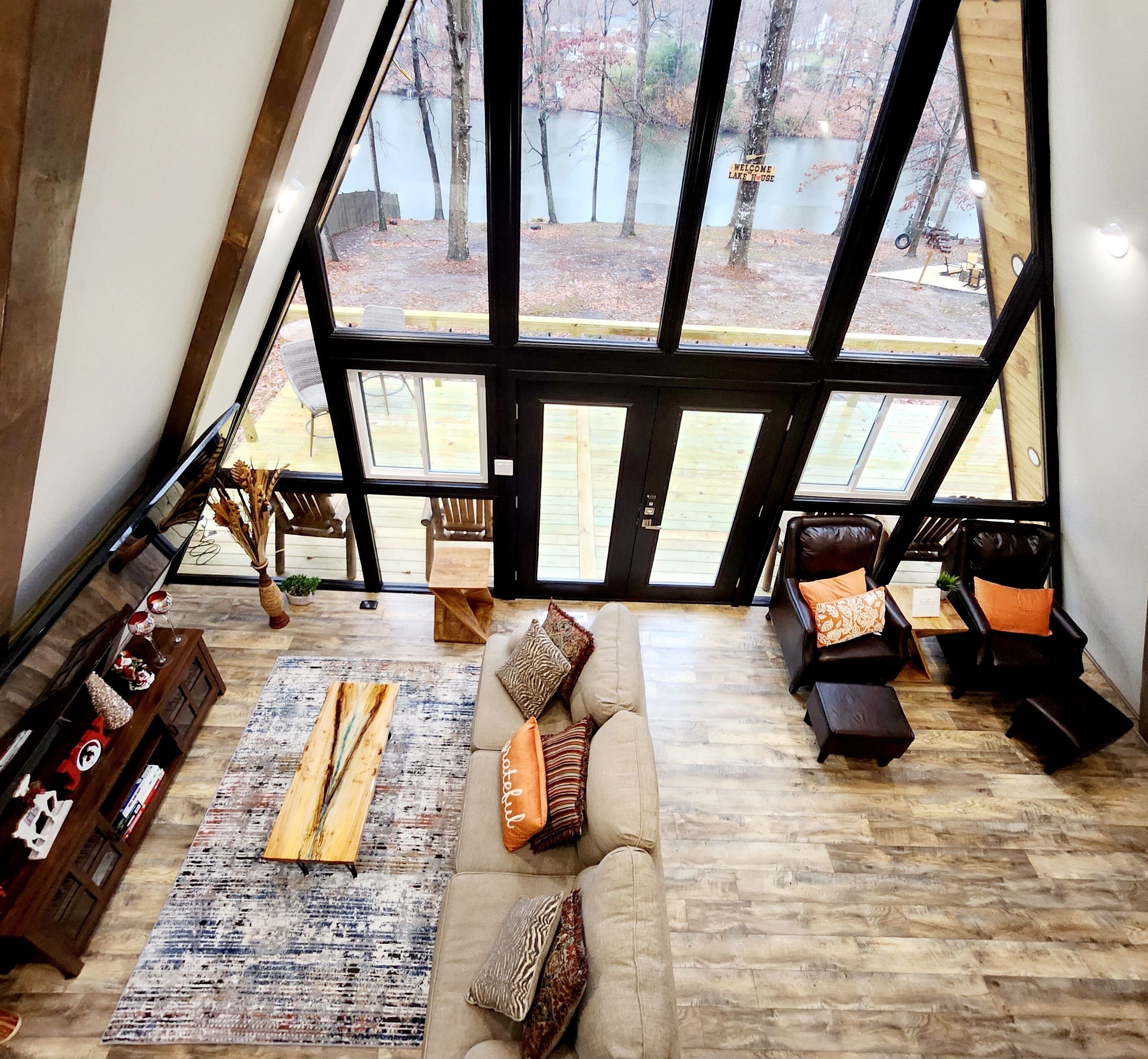 TV connectée, cheminée