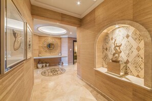 Shower, towels - The Pearl at Sandy Cove | Refined Oceanfront Living on Barbados’ Platinum Coast (Fitts Village)