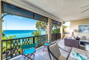 Outdoor dining - Amazing 3 bedrooms apartment in the West Coast of Barbados (Fitts Village)