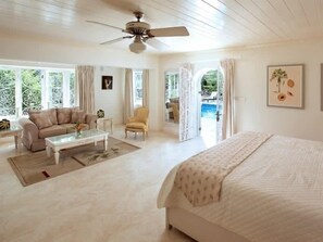 6 bedrooms, iron/ironing board, WiFi, bed sheets - Villa Vistamar – Elegant Sandy Lane Estate Living in Barbados (Fitts Village)