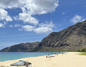 Solsenger og strandhåndklær