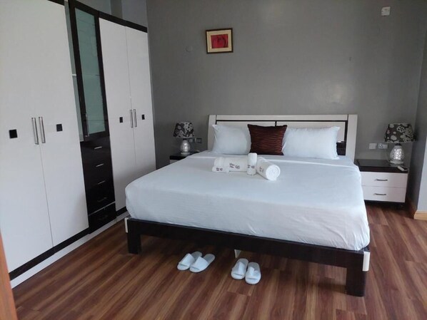 1 bedroom, iron/ironing board, WiFi, bed sheets - Eldon Villas (Nairobi)