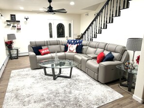 Smart-TV, Kamin, Videospiele