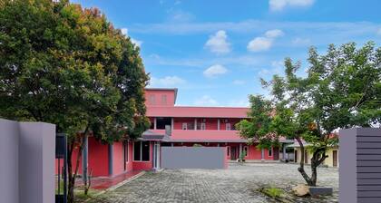 OYO Life 93342 Yasmine Guesthouse Syariah