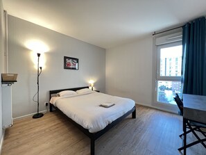 3 dormitorios, wifi gratis, ropa de cama