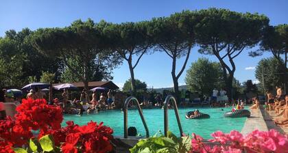 Chalet on Lake Trasimeno with Water Sports