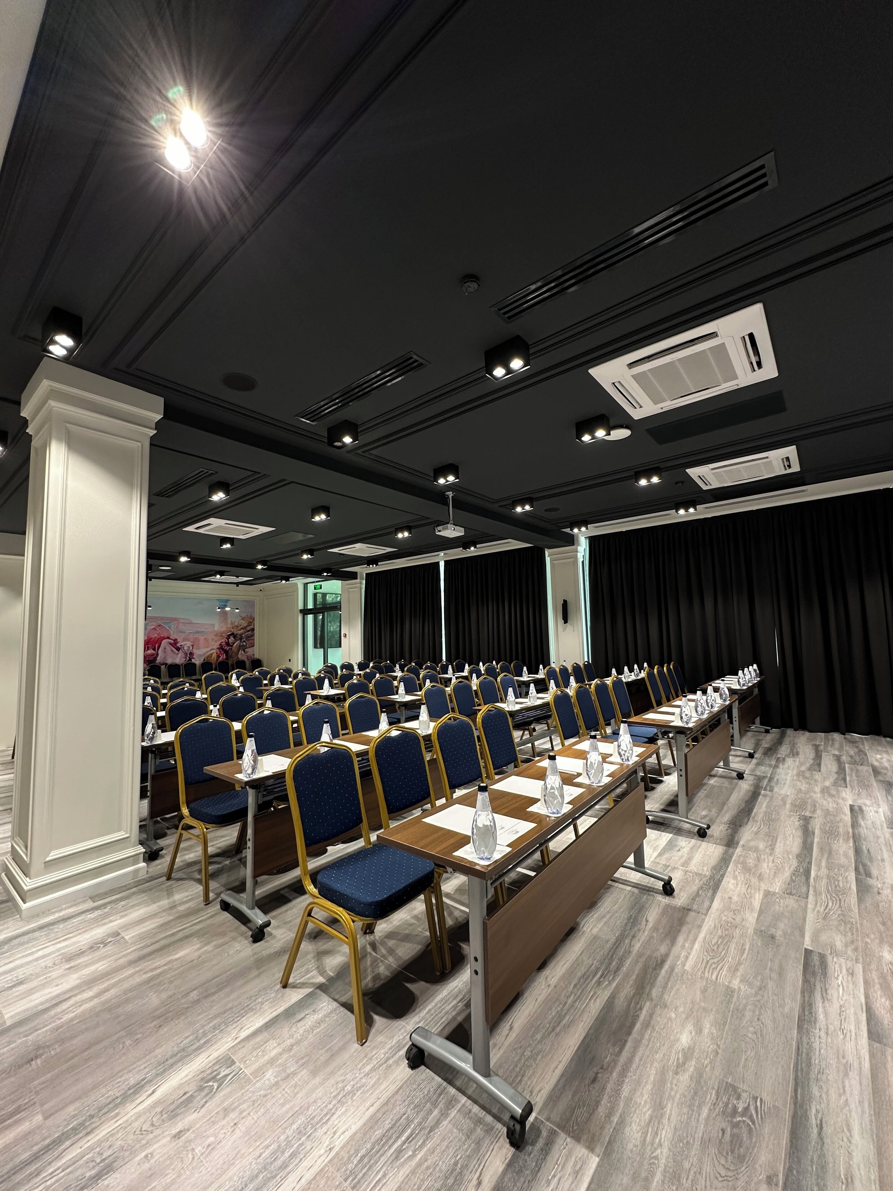 Photo - Bentley Hotel Tashkent