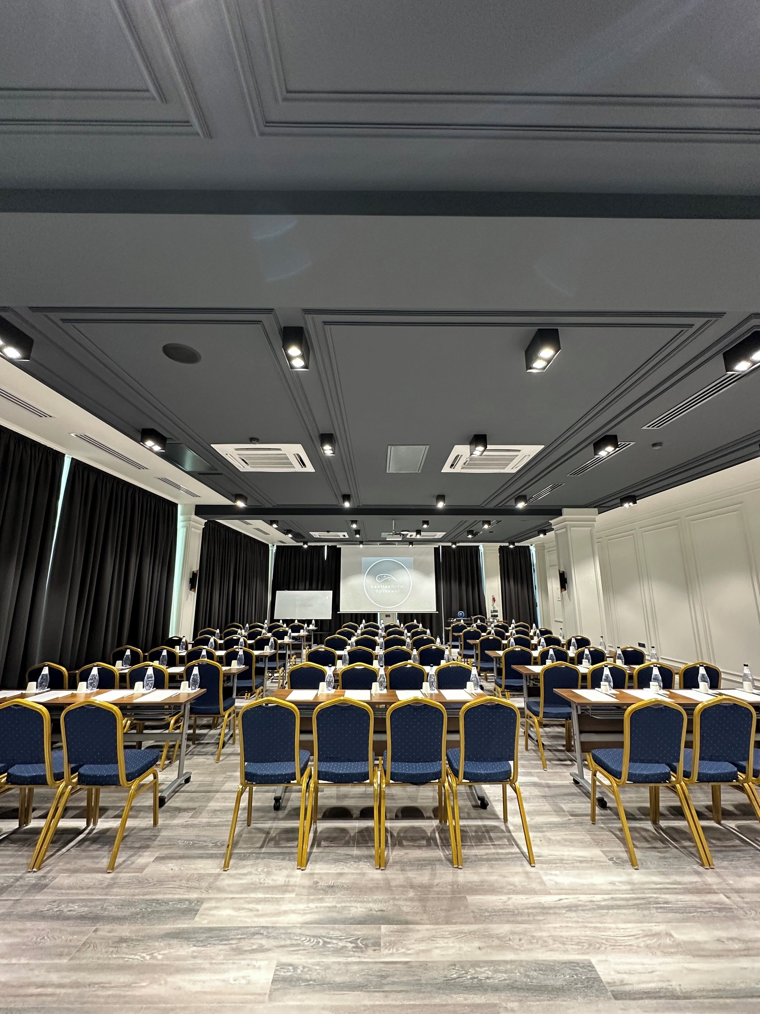 Photo - Bentley Hotel Tashkent