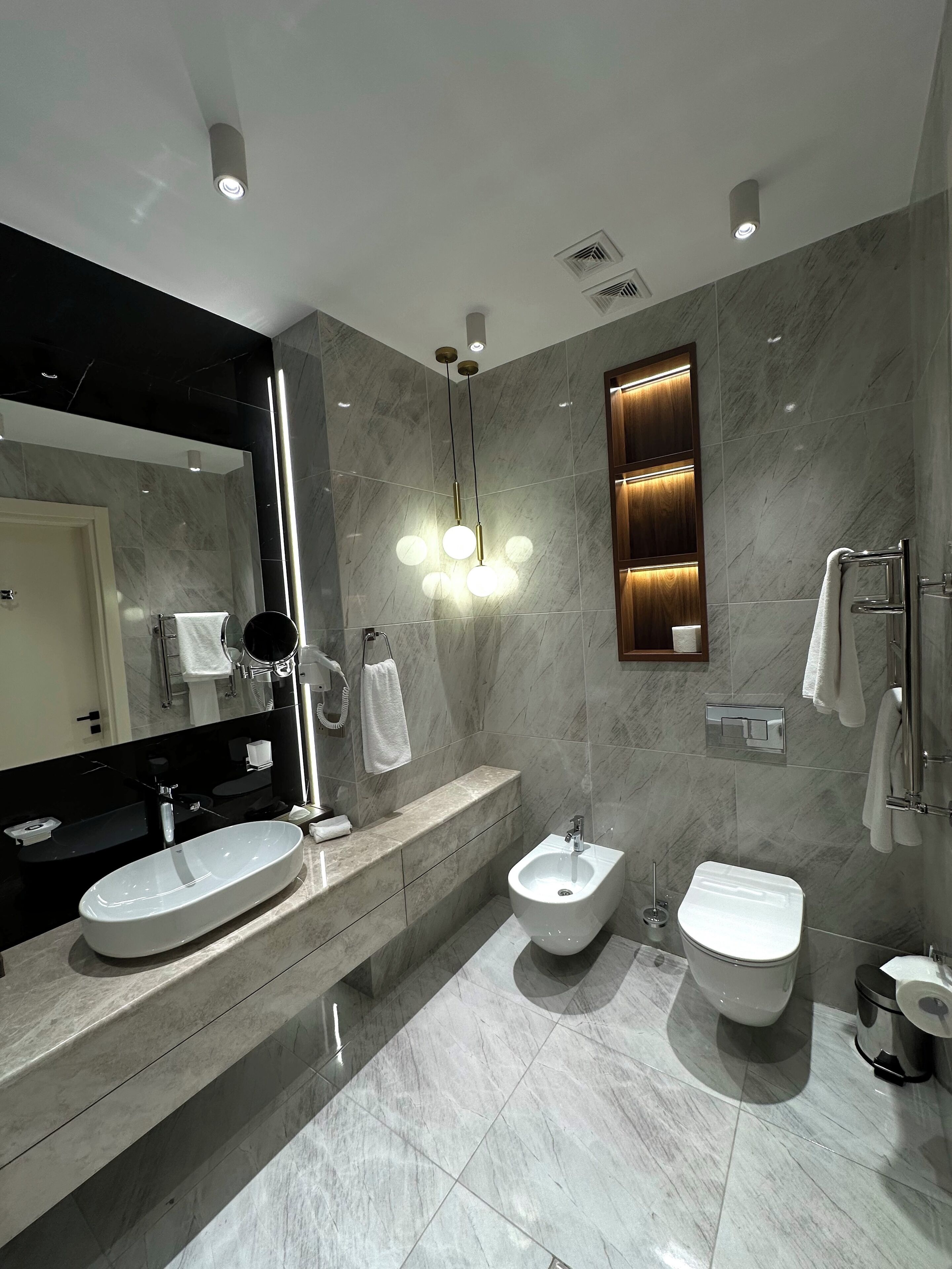 Photo - Bentley Hotel Tashkent