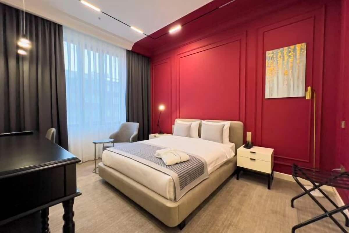 Minibar, in-room safe, desk, laptop workspace