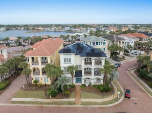 Exterior - Prime Location with Pool and Spa! | Coastal Castle (Destin)