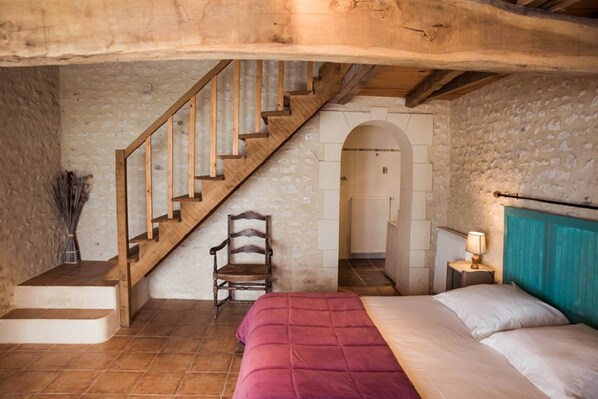 1 chambre, Wi-Fi gratuit, draps fournis