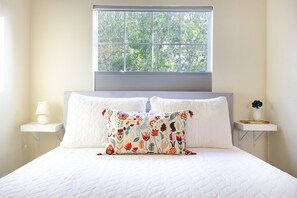 1 habitación, escritorio, wifi y ropa de cama 