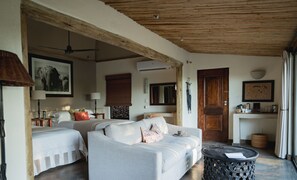 Suíte superluxo | 1 quarto, berços grátis, roupa de cama