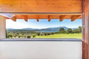 View from property - Villa Vittoria by Wonderful Italy (Manerba del Garda)