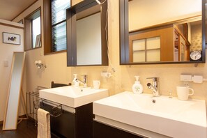 Bathroom - Kanmuritei (Kyoto)