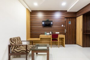 Deluxe Twin Room - HOTEL KALINGA (Indore)