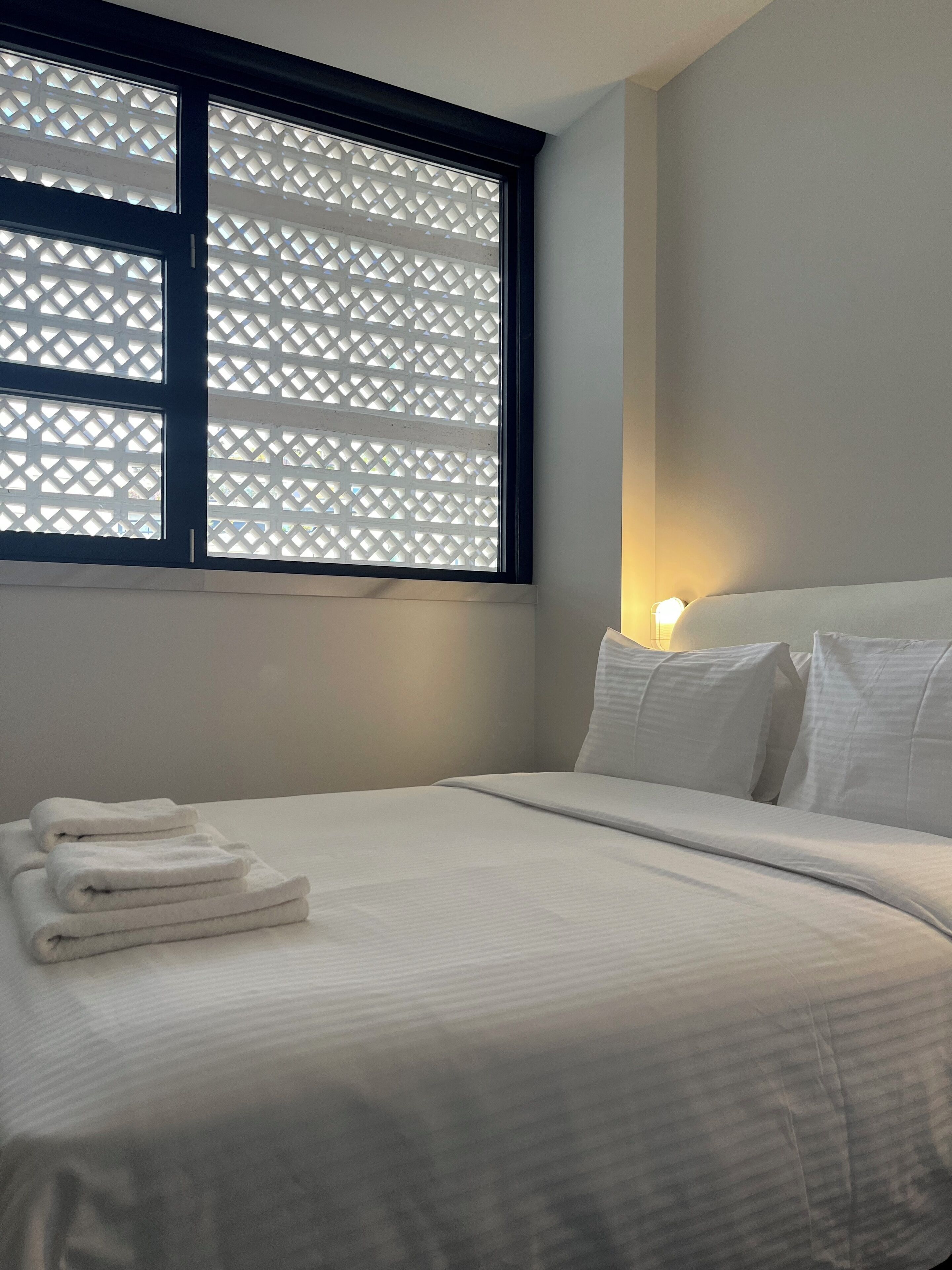 City Double Room | In-room safe, individually furnished, soundproofing, iron/ironing board