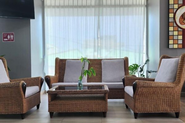 Exterior - Valhalla Pattaya Hotel (Pattaya)